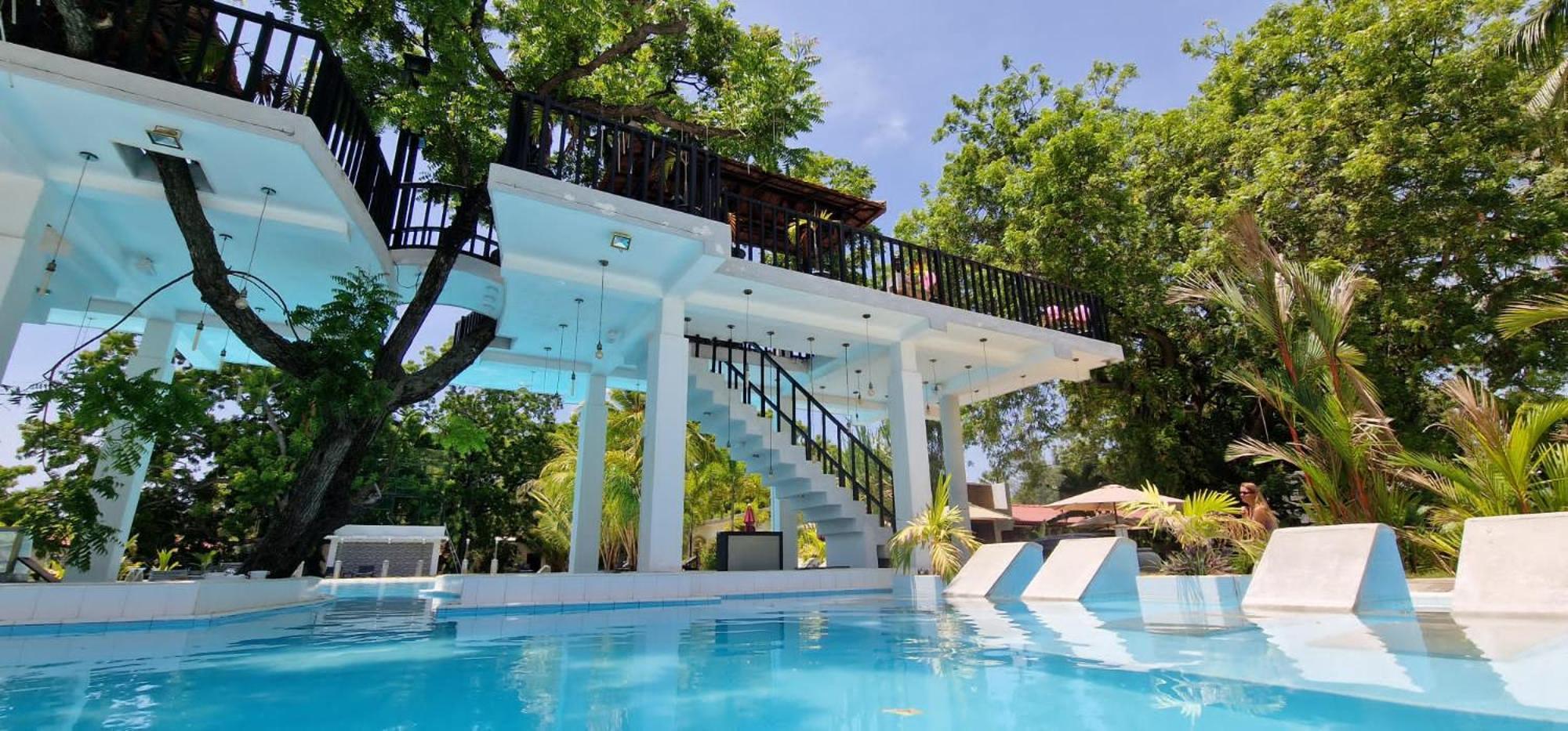 Lucky Beach Resort Trincomalee Exteriör bild